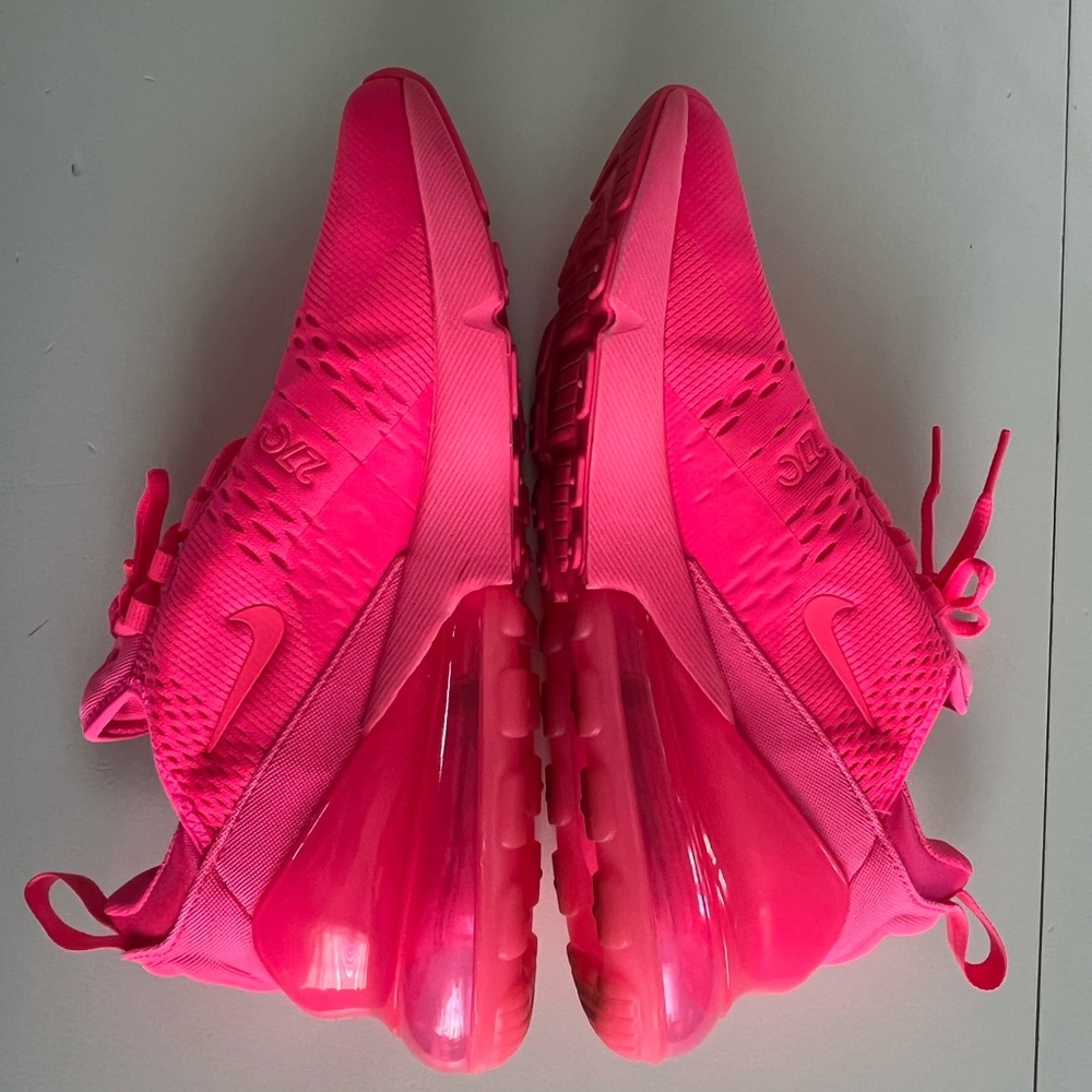 🔥 NIKE | 10 | W Air Max 270 (HYPER PINK) - Picture 9 of 16